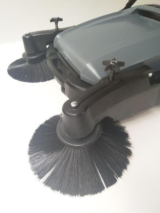 Floor Sweeper With Side Brushes