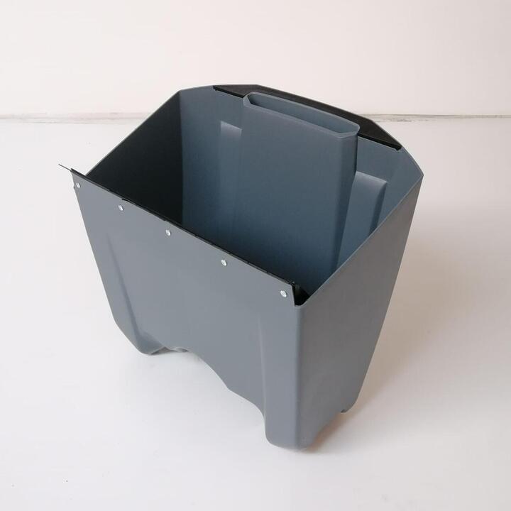 Spare Tank for the Sweeper