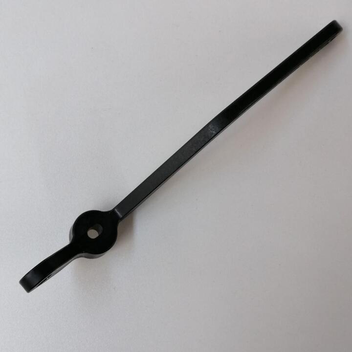 Hinge for the handle of the scrubbing machine