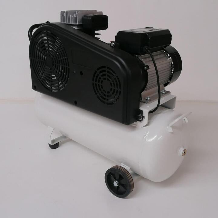 Belt-driven Compressor with 50 liter capacity