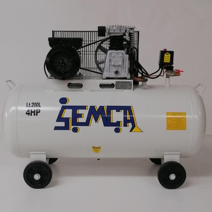Belt-driven Compressor with 200 liter capacity