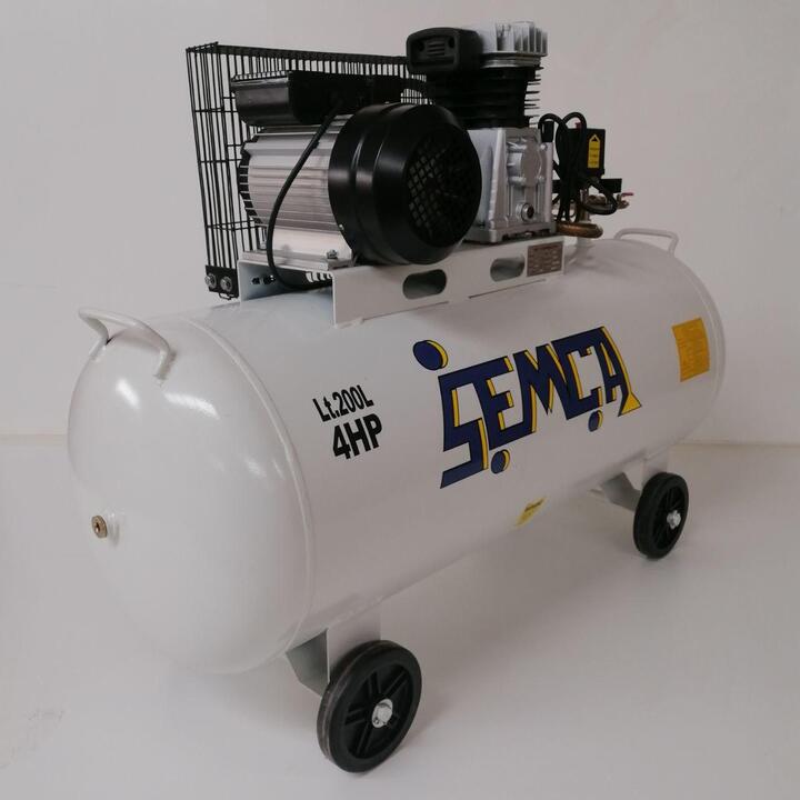 Belt-driven Compressor with 200 liter capacity