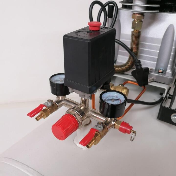 Belt-driven Compressor with 200 liter capacity