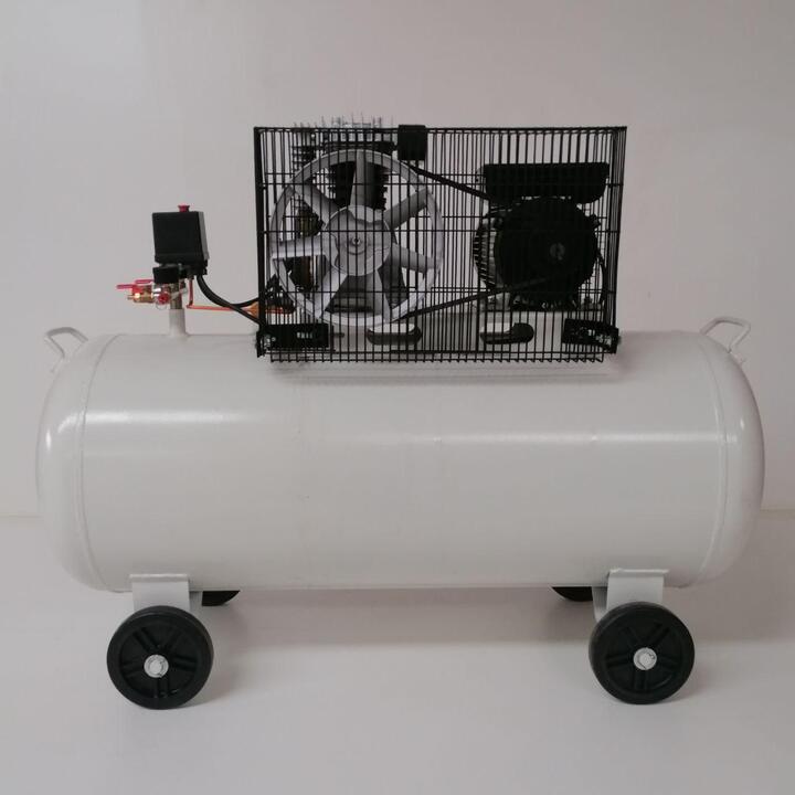 Belt-driven Compressor with 200 liter capacity