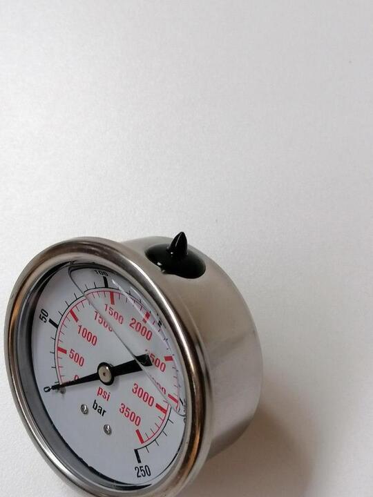 Pressure Gauge for the 2.2kW - 4.0kW / 6.5HP pumps