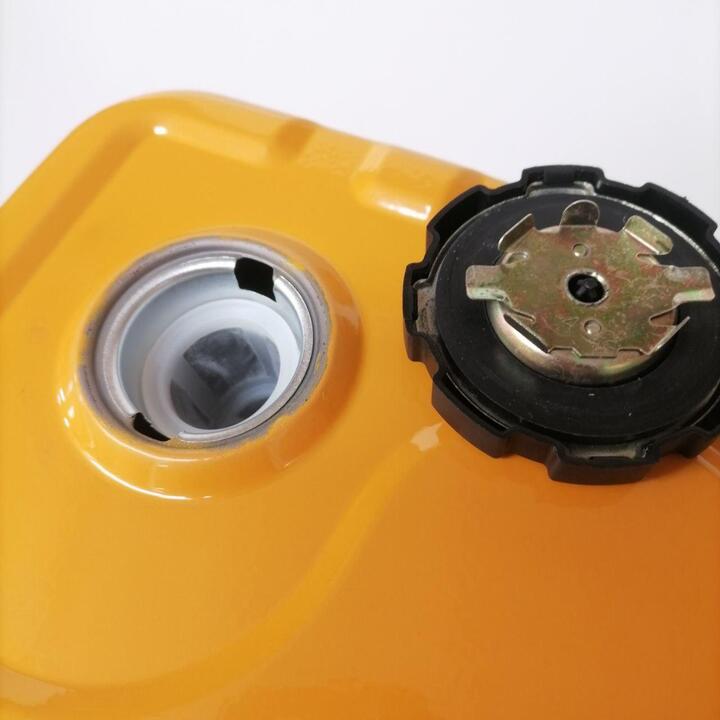 Tank for the 13HP Petrol engine