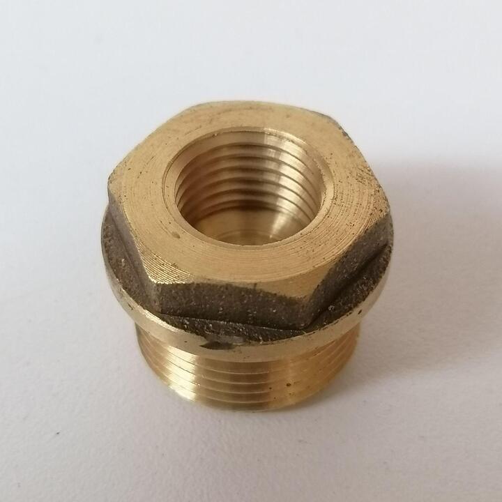 Bolt for 2.2kW/4.0kW cylinder heads to mount a pressure gauge