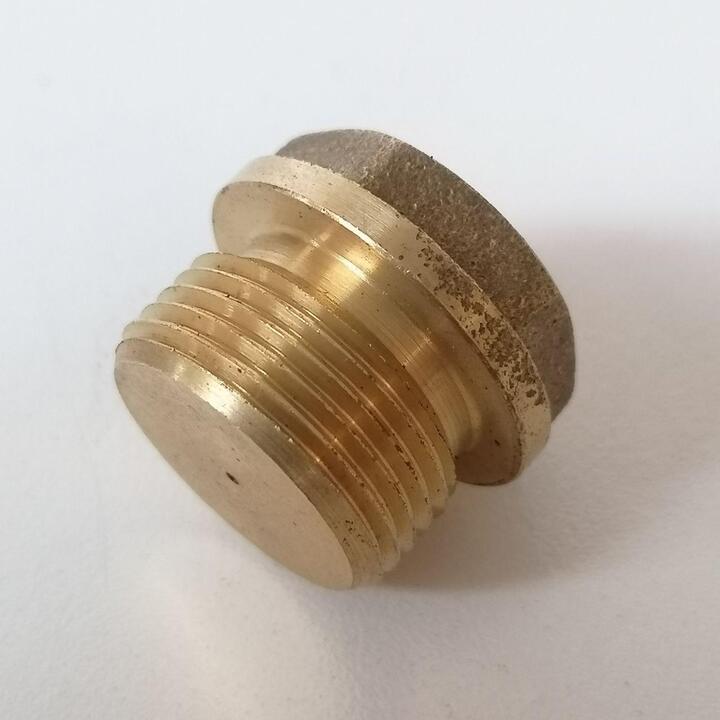 Bolt for 2.2kW/4.0kW cylinder heads to mount a pressure gauge