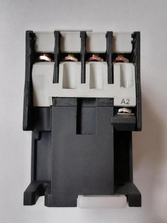 Contactor for the 2.2kW and 3kW High Pressure Machines