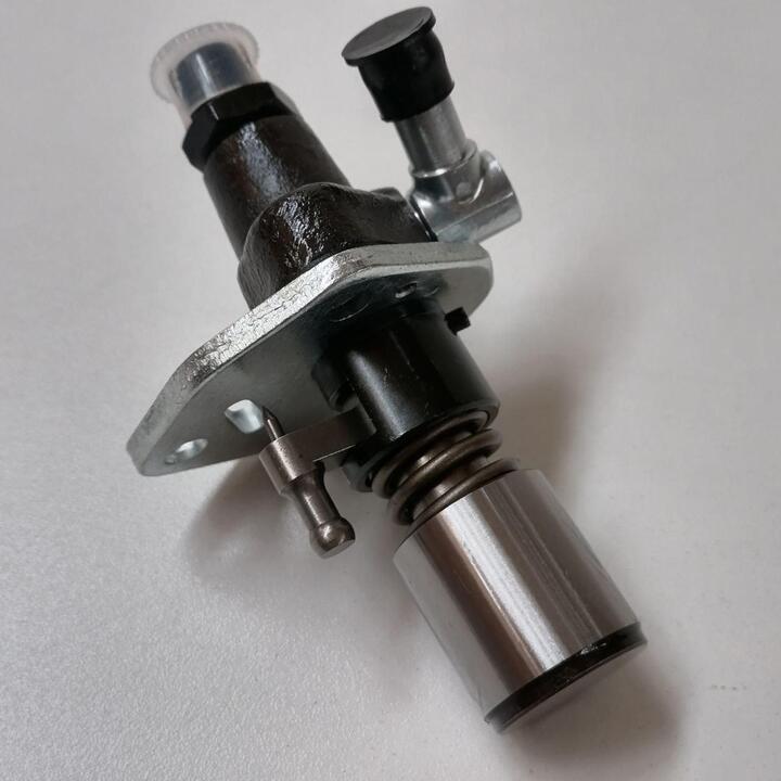Diesel Oil Pump for the 10HP diesel engine