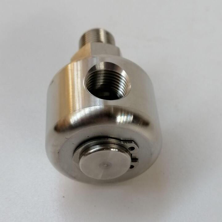 Swivel Connector for High-Pressure Washers
