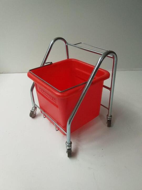 20L red buckets with steel trolley frame