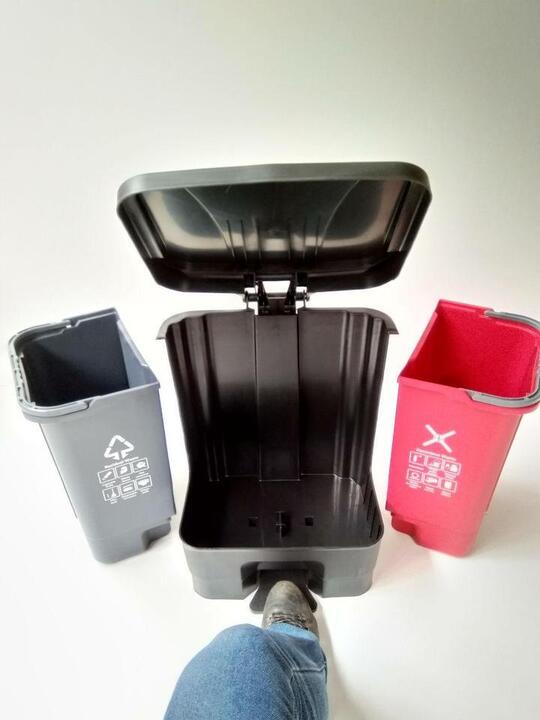 60L Divided Dustbin - Red
