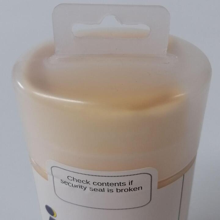 Microfiber Chamois in a plastic container