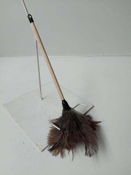 Short Feather Duster 450mm (Ostrich feathers)