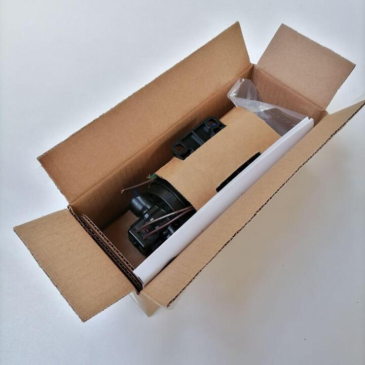 Flojet Pump 60PSI D3732E5011A for the Carpet Cleaning Machine