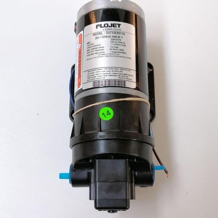 Flojet Pump 60PSI D3732E5011A for the Carpet Cleaning Machine