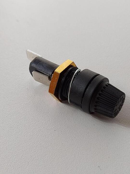 Fuse holders used in the carpet machine