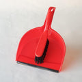 Scoop with handheld brush red