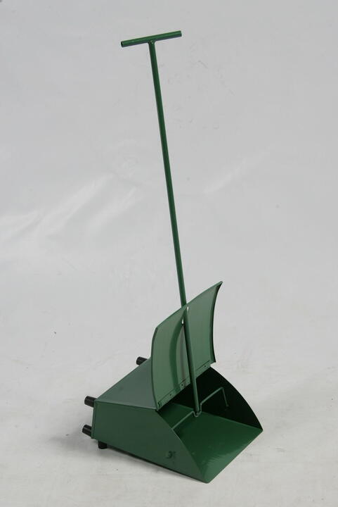 Metal Scoop with Long Handle and Closing Lid