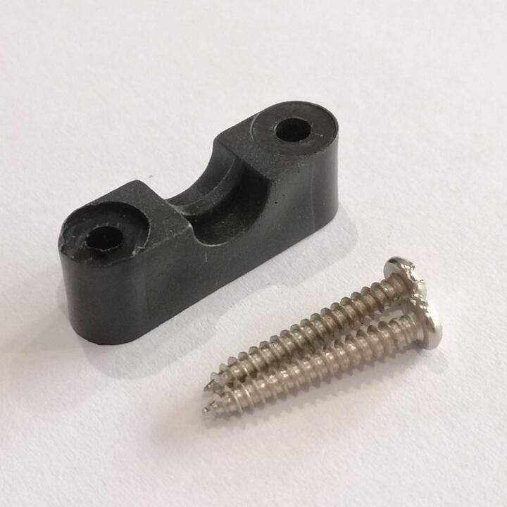Cable clamp for the vacuum cleaners