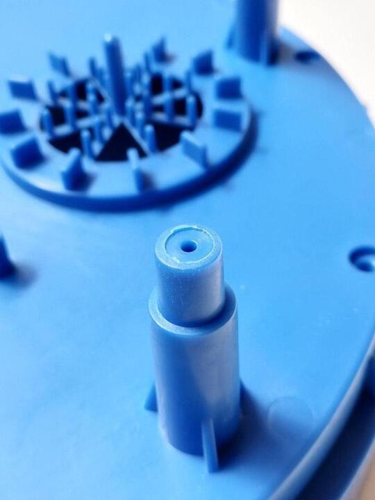 Blue Motor Cover for the 80L vacuum cleaner (NO. 7)