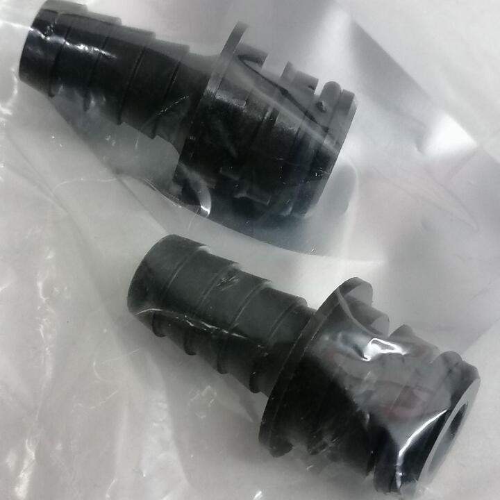 PORT 50 HOSE BARB STRAIGHT X QUAD Adapters